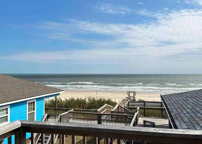 Apollo\'S Escape: Your Serene Oceanfront Retreat